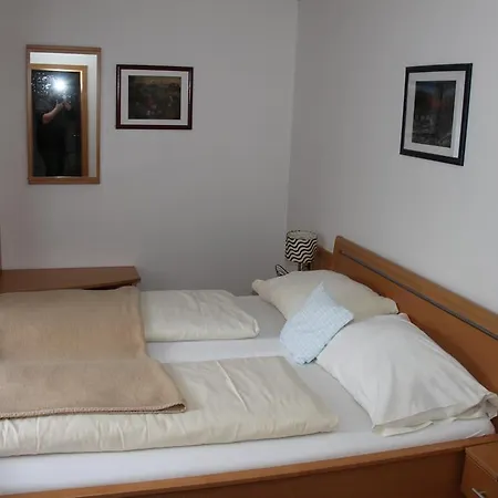 Gæstehus Jahrbacher *